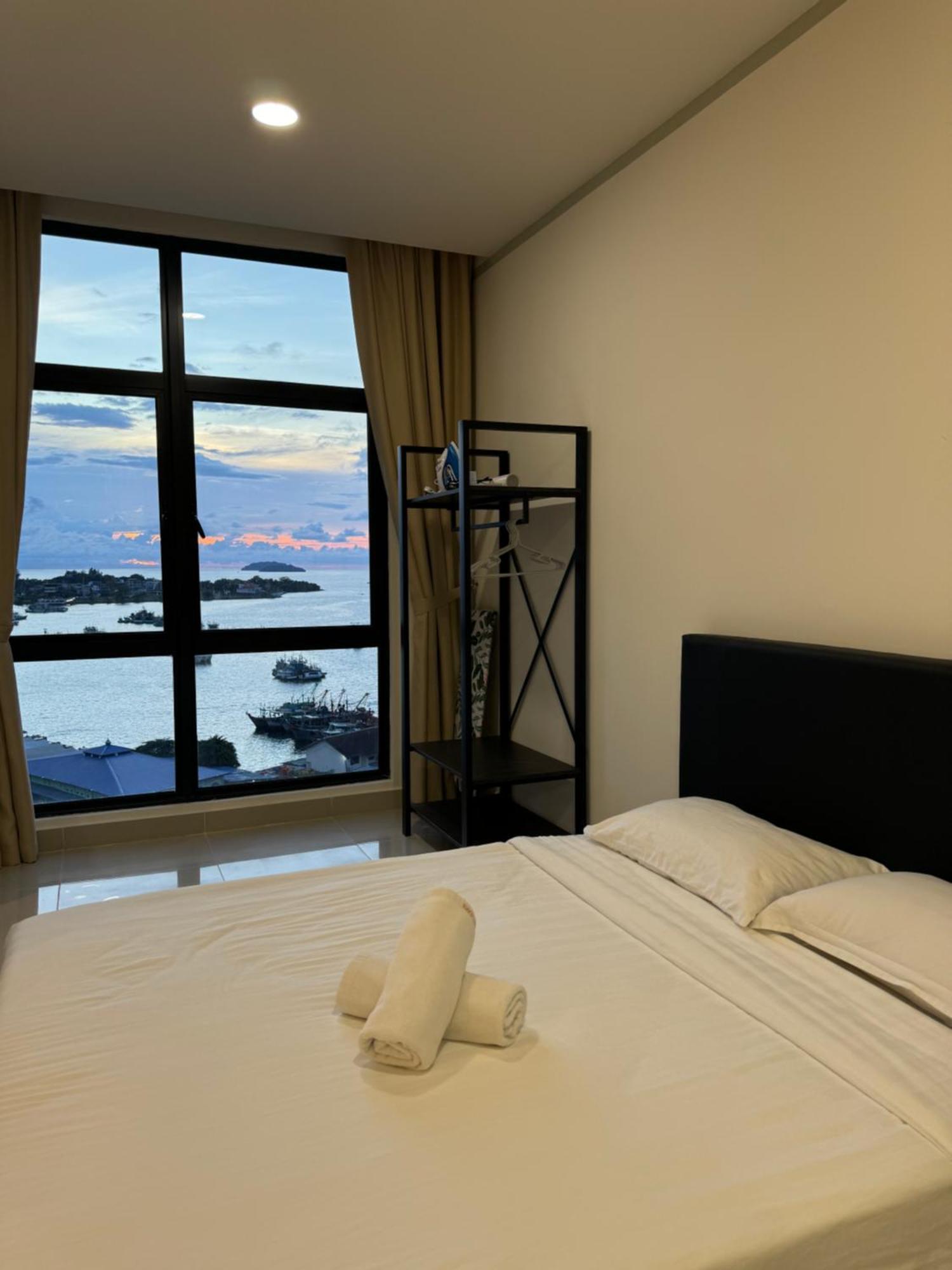 The Shore City Centre Sea View By Summerset Heavenz * Kota Kinabalu