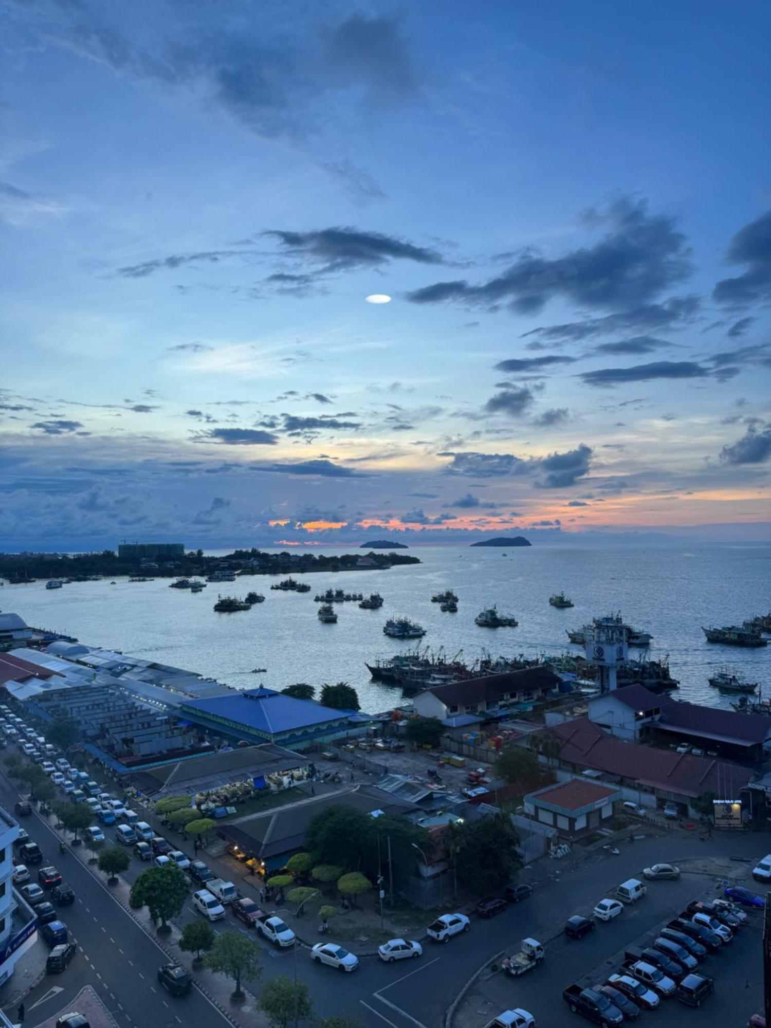 The Shore City Centre Sea View By Summerset Heavenz *