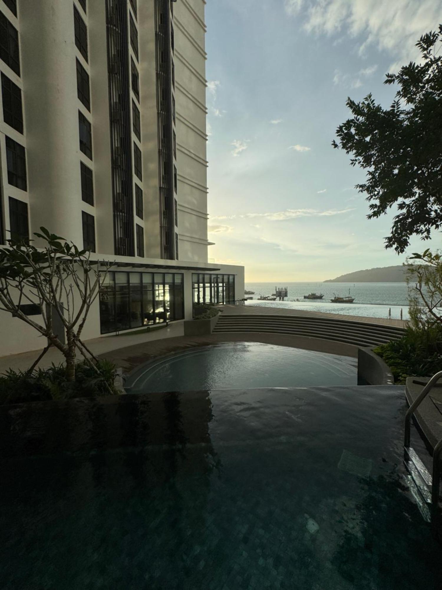 Apartment The Shore City Centre Sea View By Summerset Heavenz Kota Kinabalu